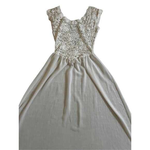 90’ Vintage Victoria's Secret Maxi Dress Nightgown Ivory Floral Lace Plunge Back - Picture 5 of 10